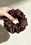Satynowa Scrunchie – Brownie 🐻